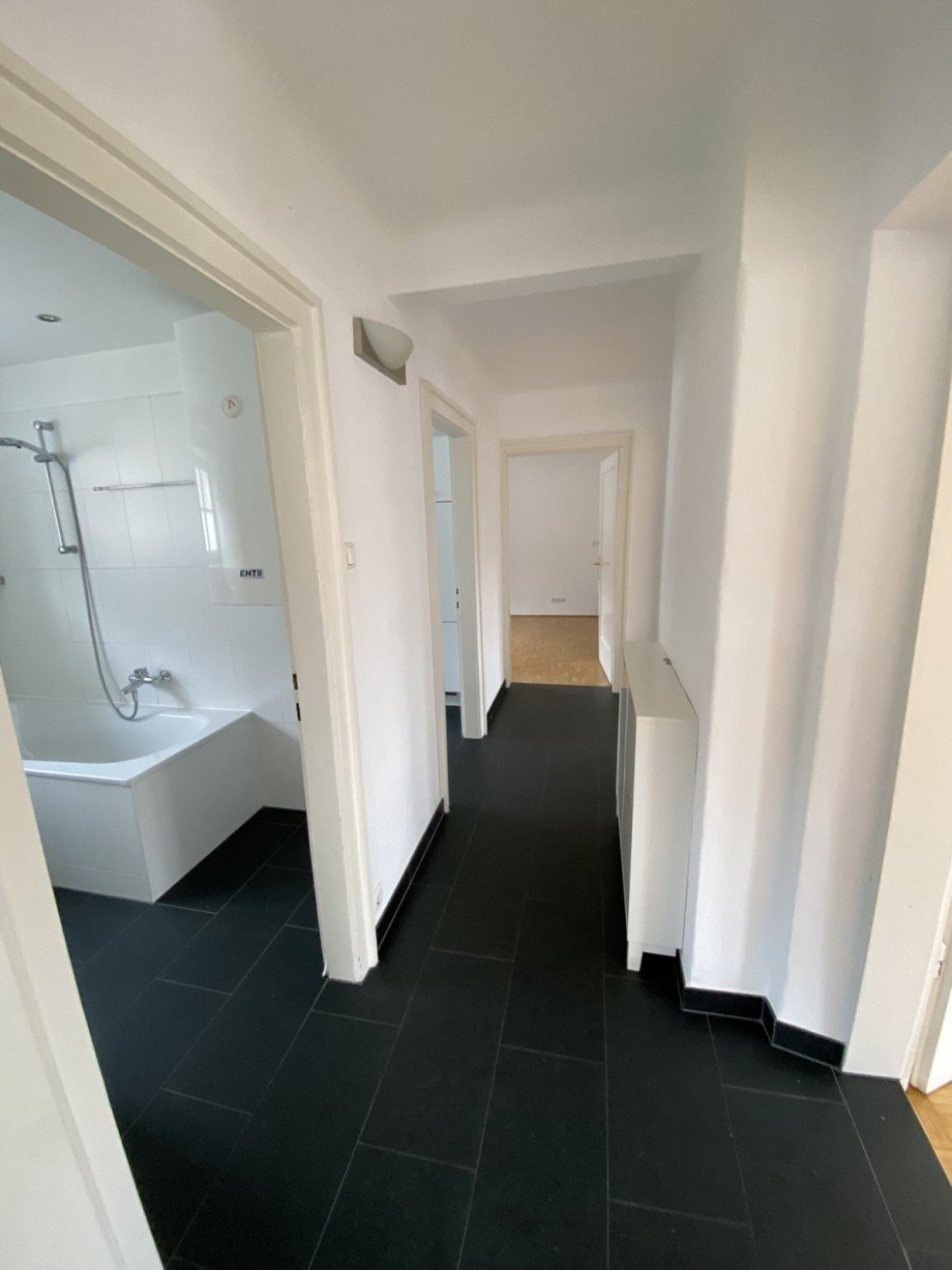 Vorraum Wohnung Gr�dig