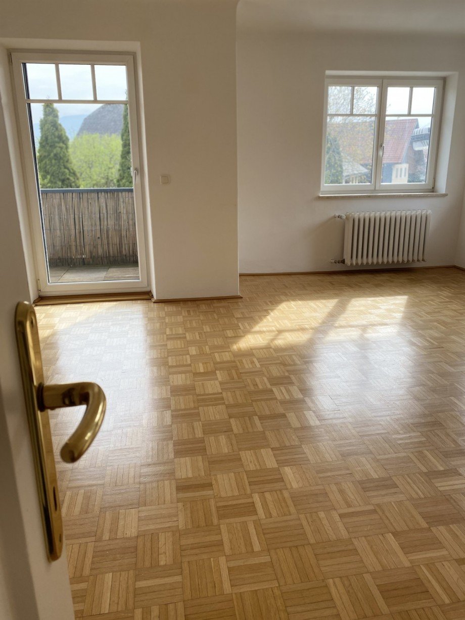 Wohnzimmer Wohnung Gr�dig
