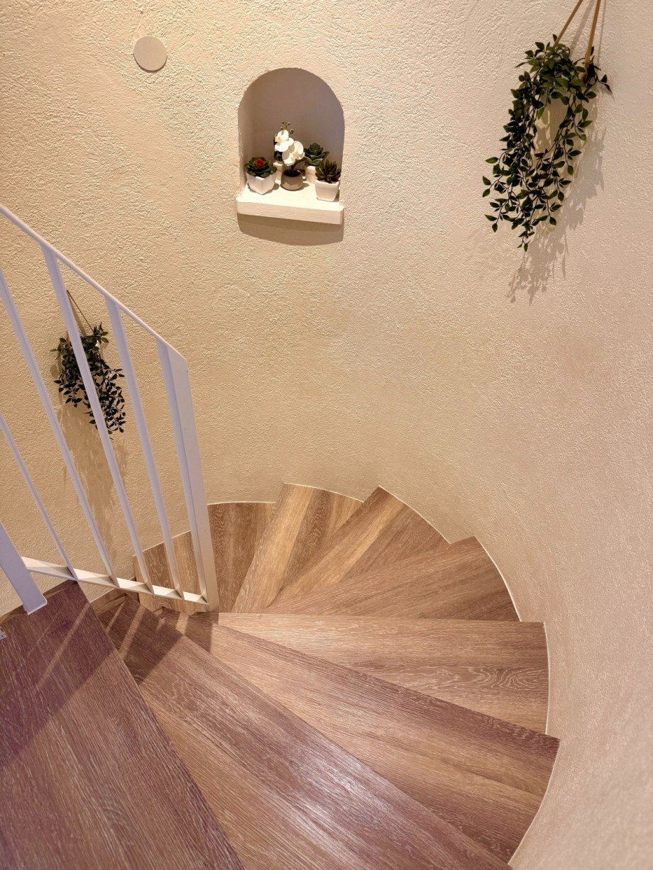 Stiegen Maisonettewohnung Anif