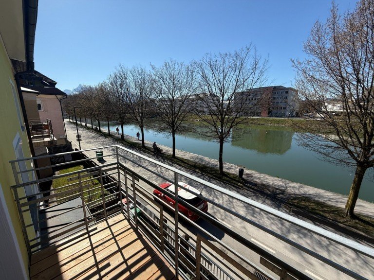 Balkon West Salzburg Wohnung Stilvoll sanierte Altbauwohnung in zentraler Lage - Josef-Mayburger-Kai, Salzburg