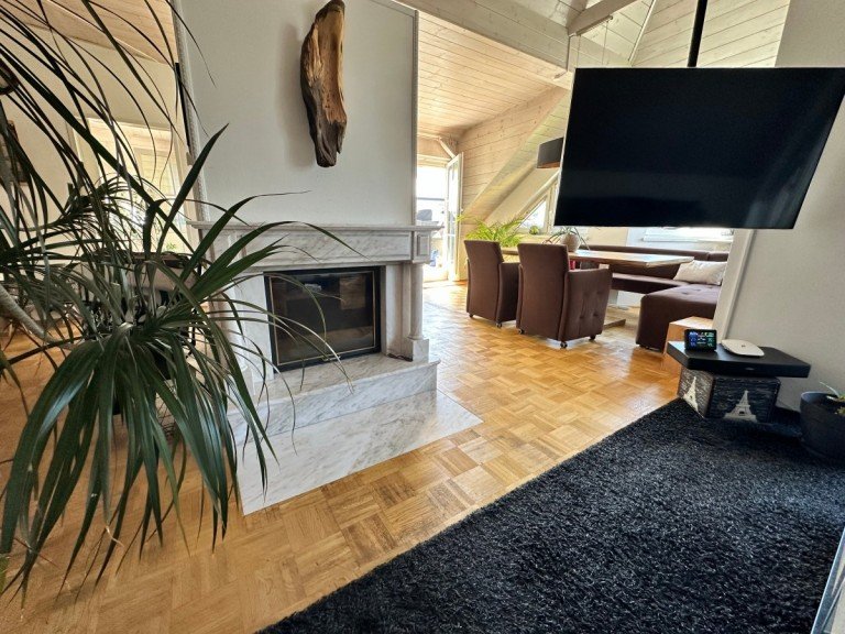Wohnbereich Salzburg Wohnung Gro�z�gige 2,5-Zimmer-Wohnung mit 106m� Wohnfl�che und Terrasse - Ihr neues Zuhause mit Freiraum!