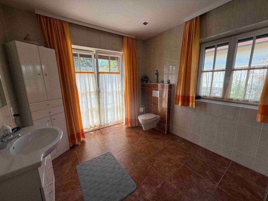 Badezimmer EG Einfamilienhaus Salzburg